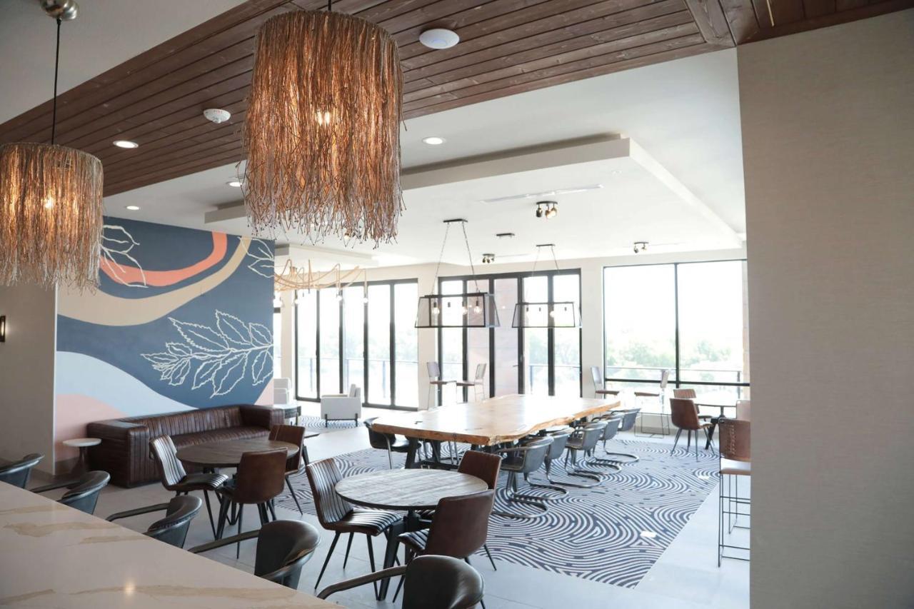 Hotel The Elm, A Ramada By Wyndham Little Elm Zewnętrze zdjęcie